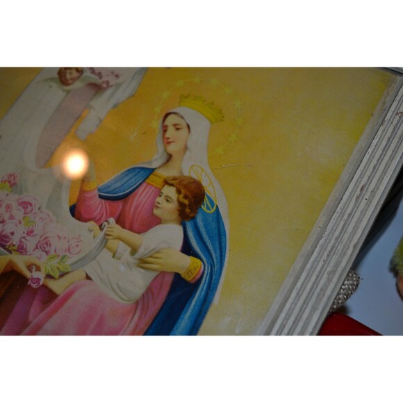 1940s St. Theresa Little Flowers of Jesus Framed Art - Picture 5 of 7